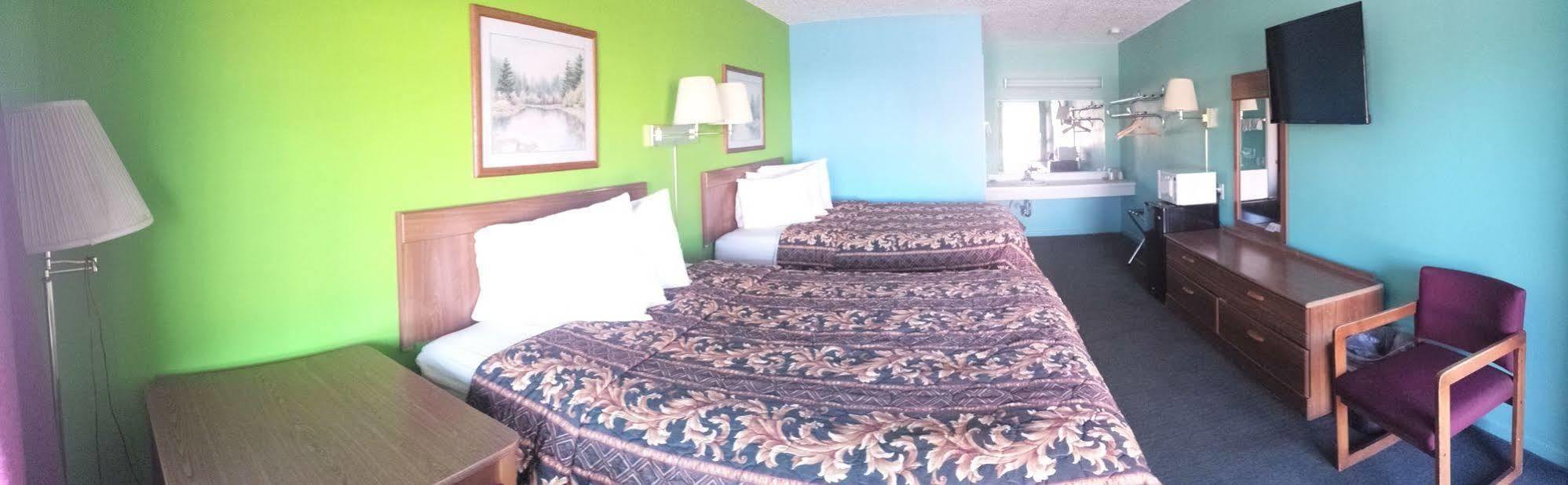 Morning Star Inn Anson Екстериор снимка